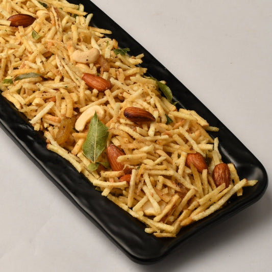 Praful Sweets And Namkeen Dry Fruit Chevda | 400 gms