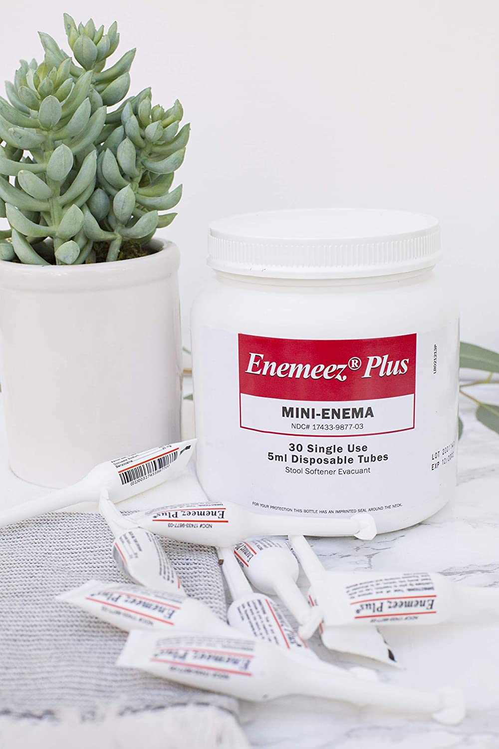 Enemeez Plus Mini Enema with Benzocaine Anesthetic 30 Count