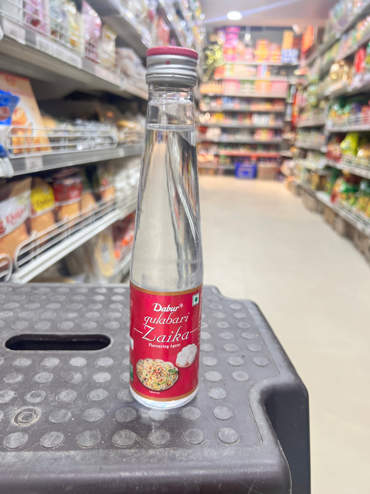 Dabur Gulabari Zaika - Flavouring Agent For Biriyani & Ras Gulla, 250 ml