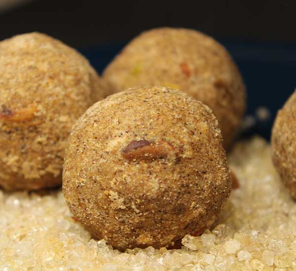 Emerald Mithai Jaggery Gondh Laddu | 500 gms