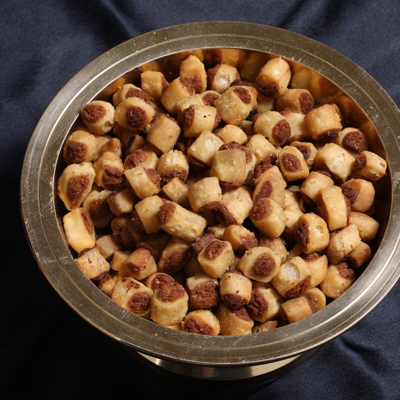 Praful Sweets And Namkeen Mini Bhakarvadi | 500 gms