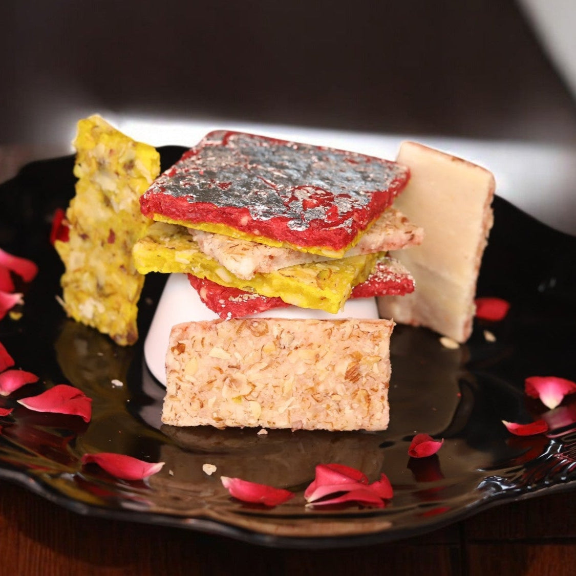 Mohanlal's Mithaiwala Variety Mix Halwa - 500 gms