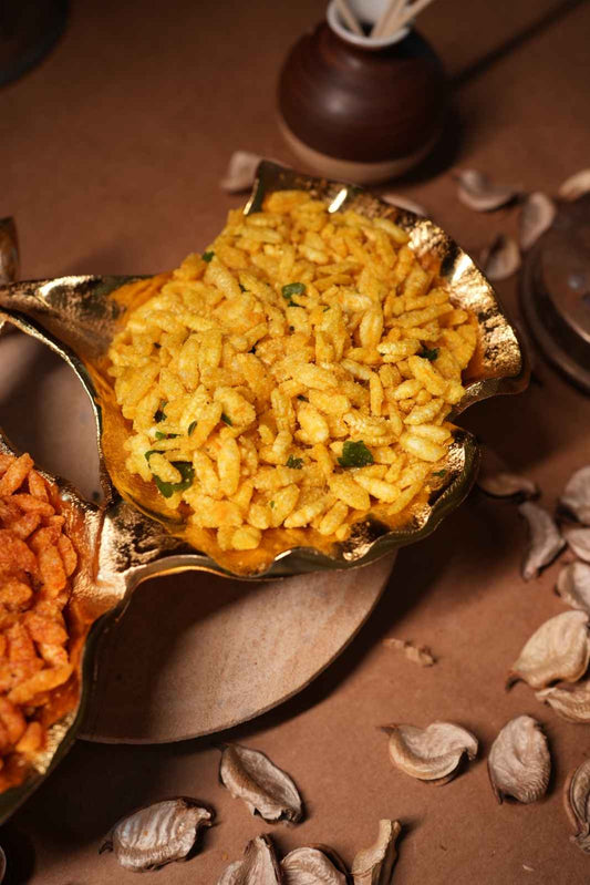 Sarvottam Chawana & Sweet Mart Pauva Chevda Sweet | 500 gms