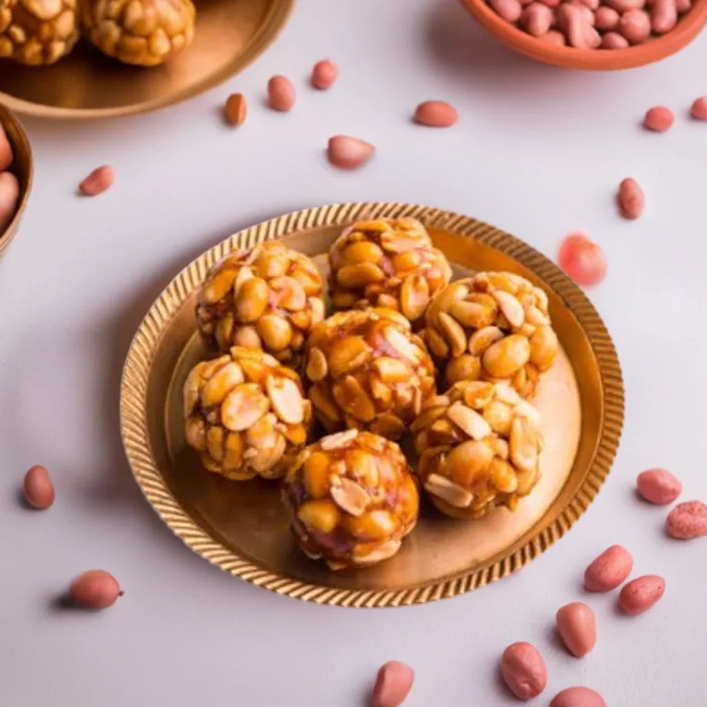Godavari Vantillu Peanut ladoo/ Palli Undalu / Bellam Verusenaga Pappu Undalu - 500 gms
