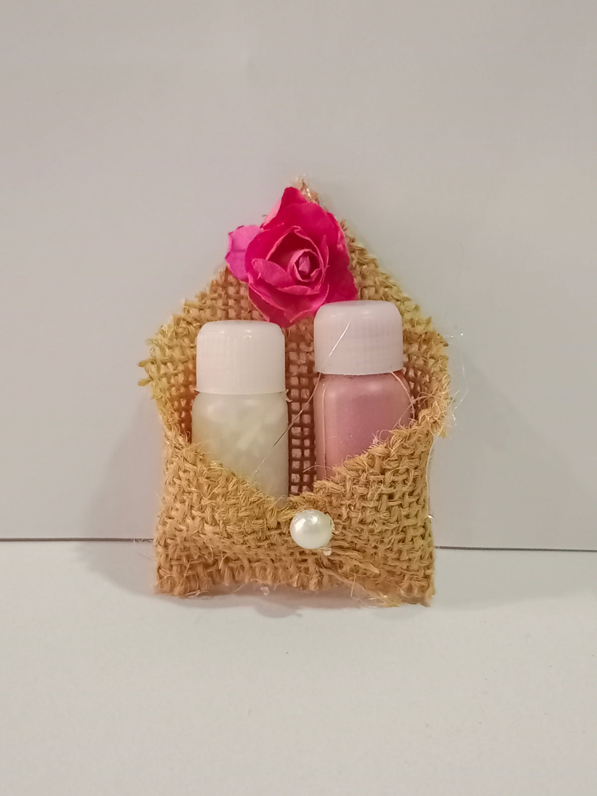 Nilanchal Handicraft Rolichawal Hamper - Set of 6                                               Code - RCH06