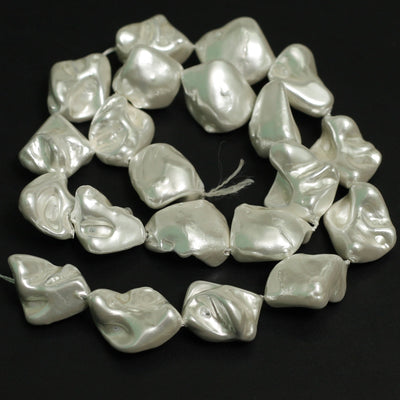 1 String, 22mm White Shell Pearl Beads