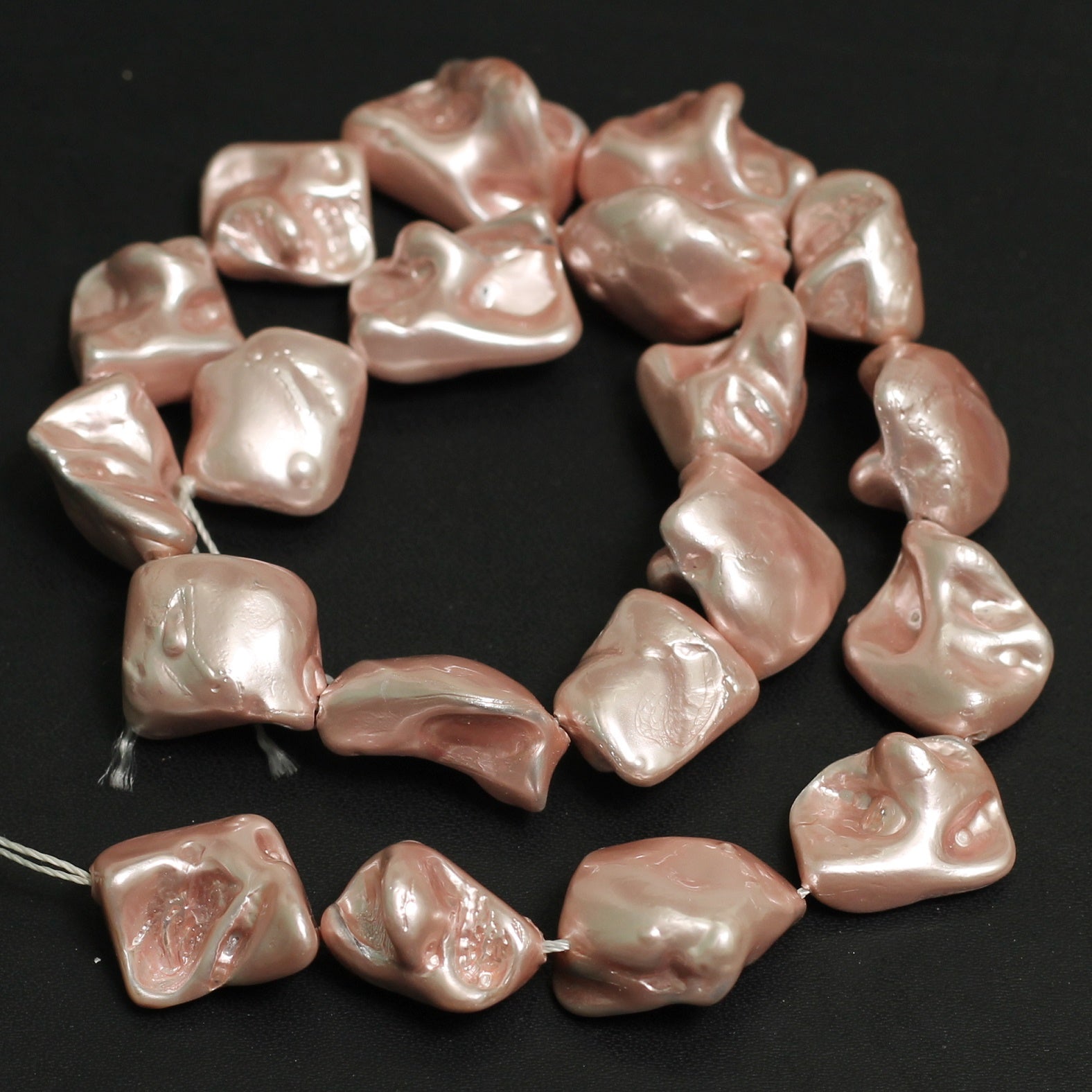 1 String, 22mm Peach Shell Pearl Beads