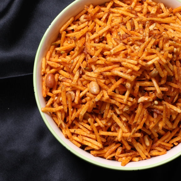 Praful Sweets And Namkeen Spicy Farali Chevda | 500 gms