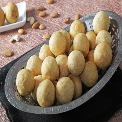 Mohanlal's Mithaiwala Superior Dry Fruit Kachori 500 gms