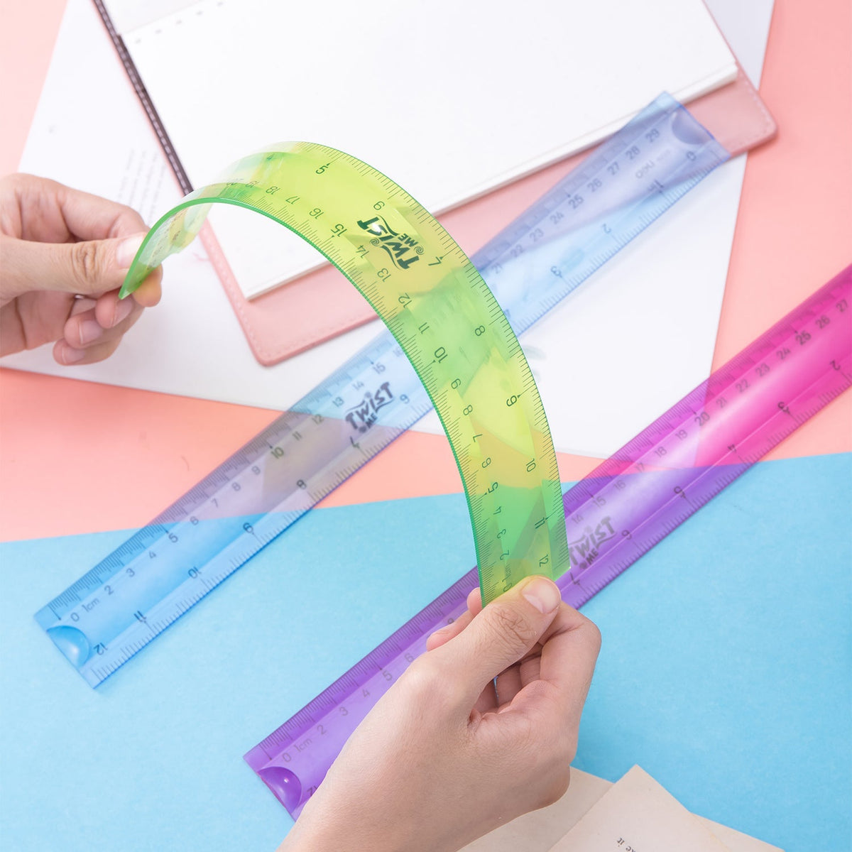 Deli W6209 Flexible Ruler 30Cm - Color May Vary