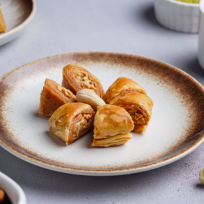Gourmet Baklava Warbat Baklava