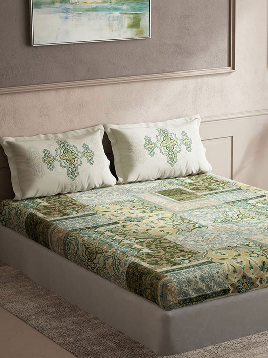 DDecor Green & White Ethnic Motifs Cotton 140 TC King Bedsheet with 2 Pillow Covers