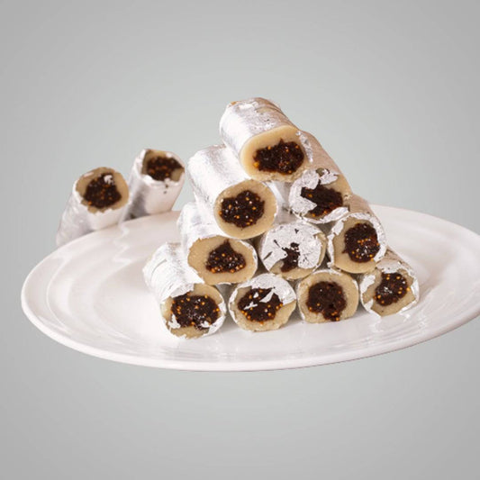 Aazad Kaju Anjeer Roll - 250 gms