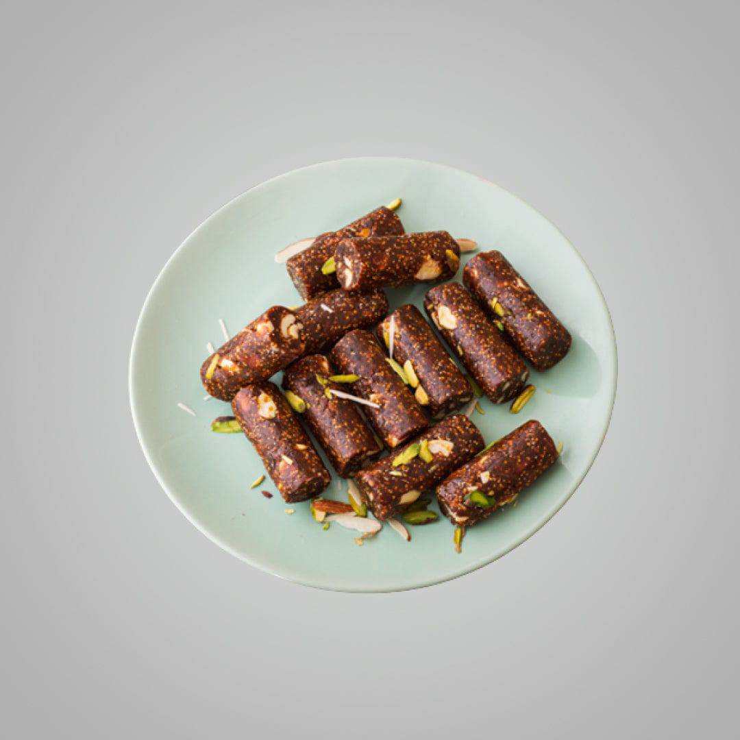 Aazad Pure Anjir Roll - 250 gms