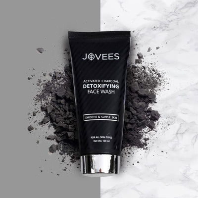 Jovees Activated Charcoal Detoxifying Face Wash, Deep Pore Cleansing