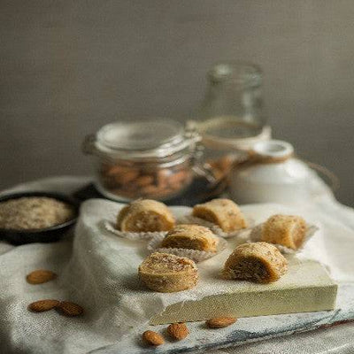 Almond House Flaky Almond Turkish Roll 500 gms