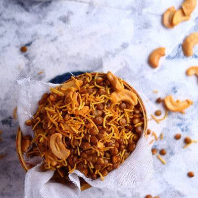 Almond House Dal Mot 200 gms