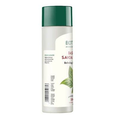 Biotique Bio Basil and Sandalwood Refreshing Body Powder - 150 gm