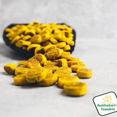 Rekhaben's Namkeen Gujarati Bhakarwadi | 500 gms