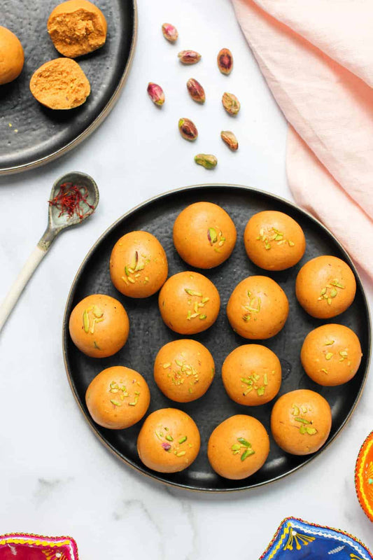 Shree Bhagwati Sweets Besan Laadu | 500 gms