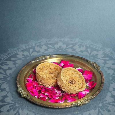 Bhagat Mishthan Bhandar Teej Ghewar - Mini Fika ( Pack of 9 Pc )