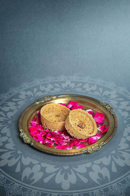 Bhagat Mishthan Bhandar Teej Ghewar - Mini Fika ( Pack of 9 Pc )