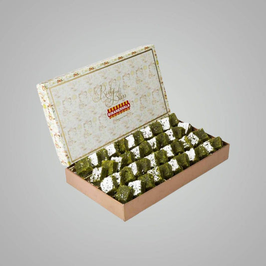 Bikanervala Pista Lauj - 500 gms