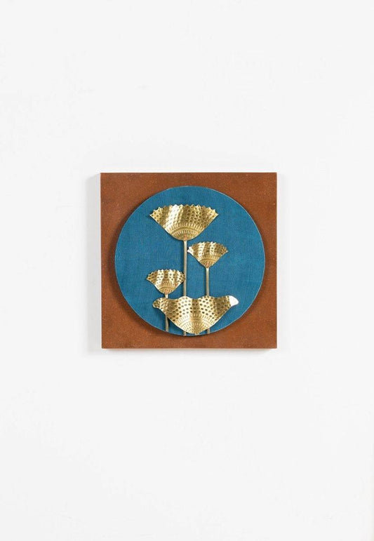 Leaf Composition in a Circular Dial