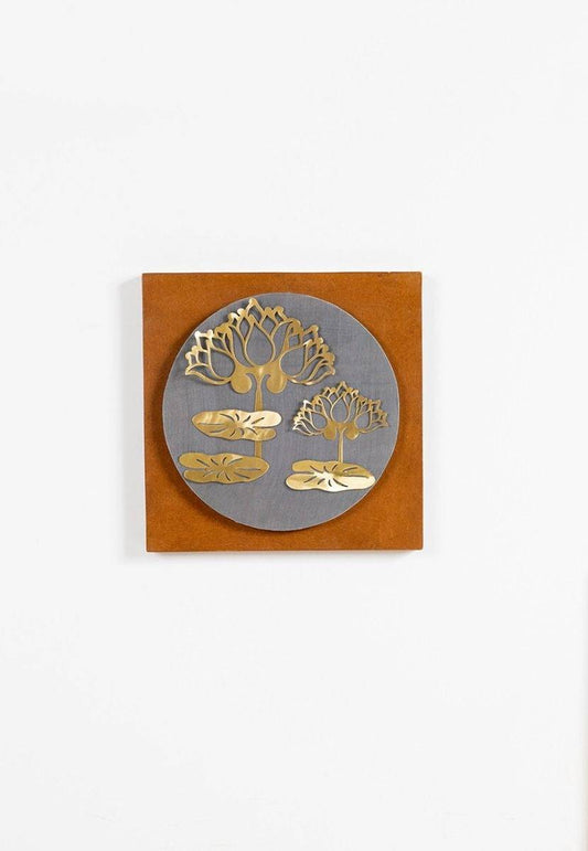 Lotus Composition in a Circular Dial Wall Frame