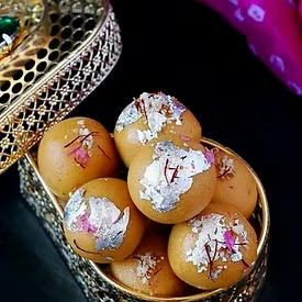 Kantilal Manilal's Gopi Sweets Magas Laddu | 500 gms