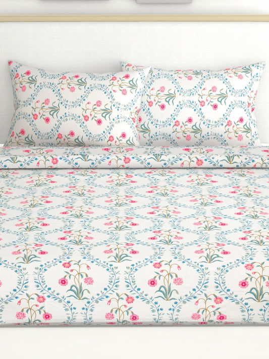 haus & kinder Blossoms Pink & White 186 TC Cotton Queen Bedsheet With 2 Pillow Covers