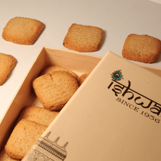 Ishwarji Gajak Wale Aata suji low calorie Biscuit ( very less sweet) - 500 gms