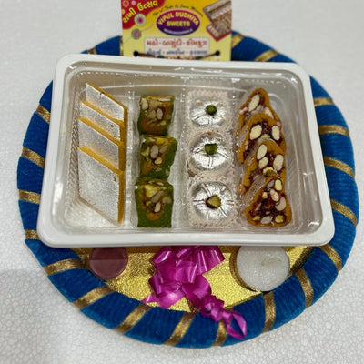 Vipul Dudhiya Sweets Kaju Mix Round Fancy Tray | 250 gms