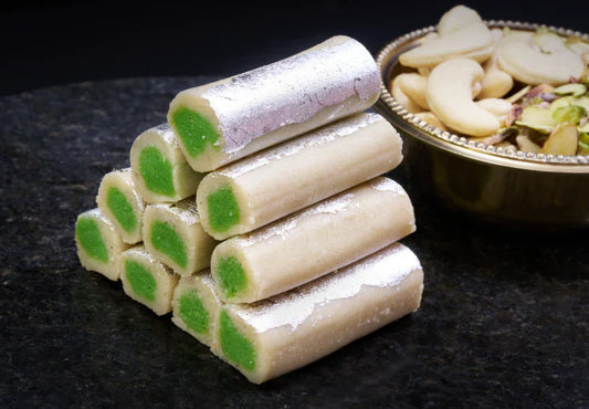 Mayur Sweet & Farsan Kaju Pista Cassata  - 500 gms