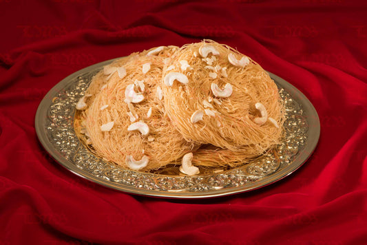 Laxmi Misthan Bhandar Fiki Doodh Phinni - 500 gms