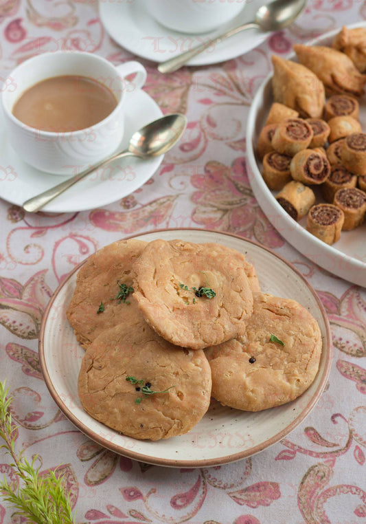 Laxmi Misthan Bhandar's Ghee Mathri - 500 gms