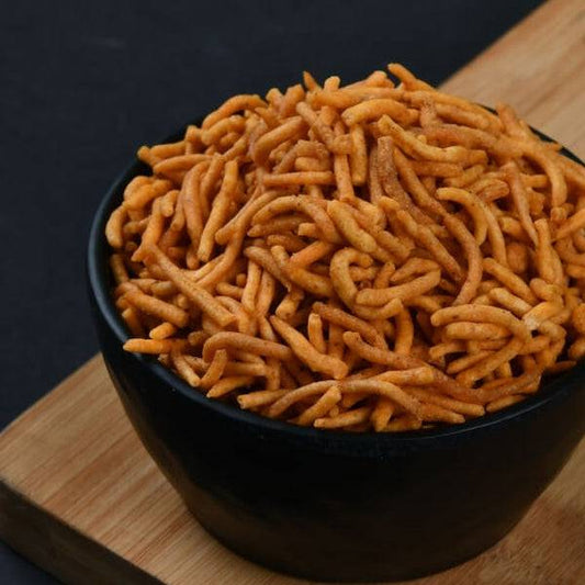 Laxmi Namkeen Lal Jadi Sev (Timepass) - 500 gms