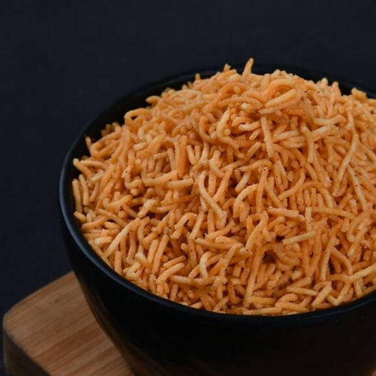 Laxmi Namkeen Tomato Sev - 500 gms