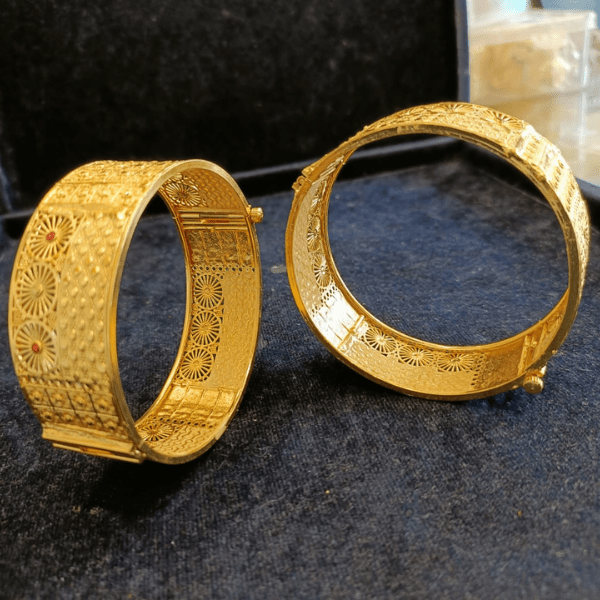 Locking Kada Collection for Women
