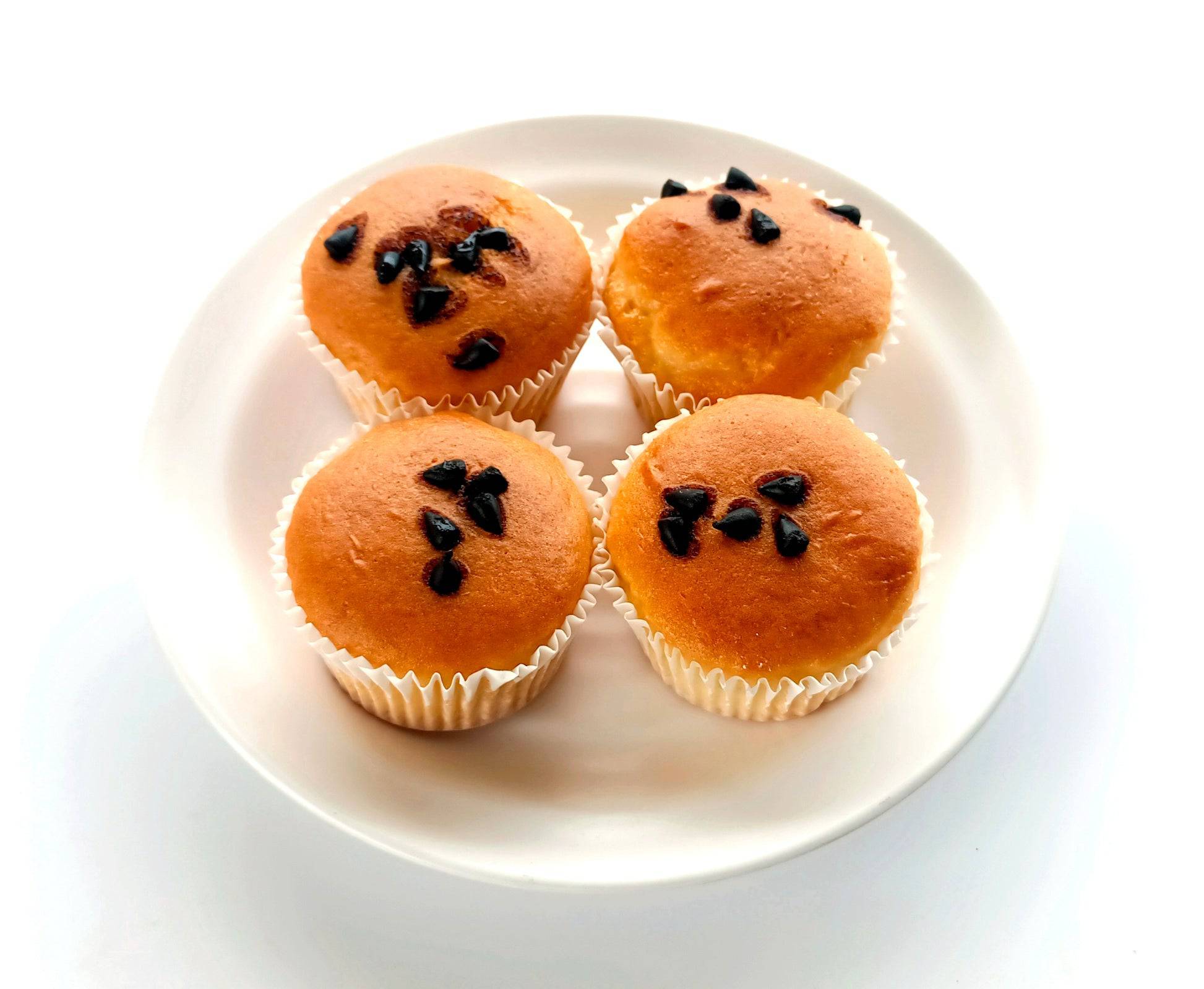 Olive Mithai Shop vanila cup cacke 4 pcs