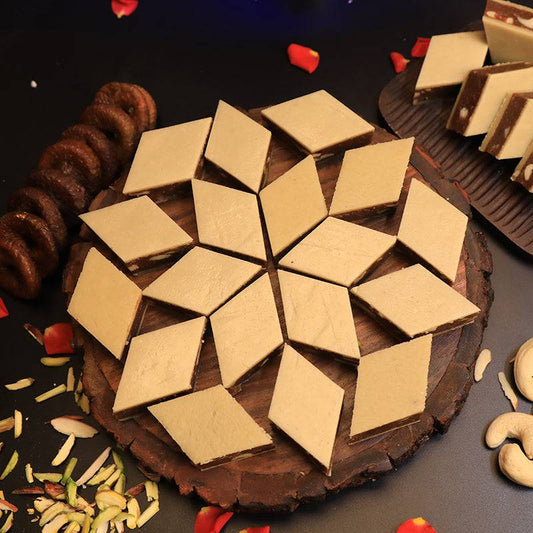 Olive Mithai Shop Kaju D.F Kathli 500 gms