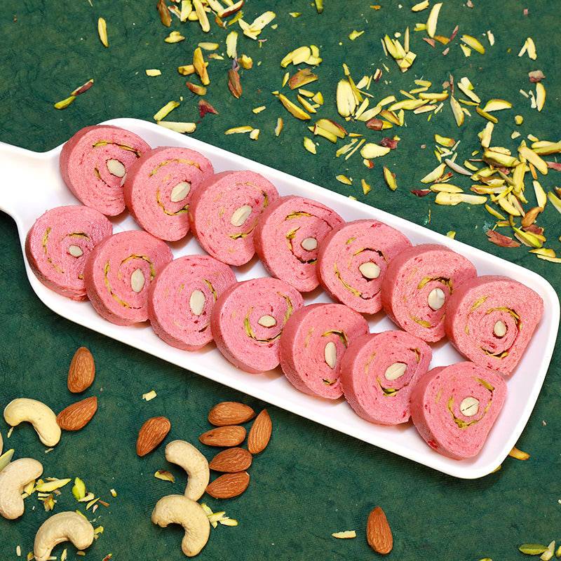 Olive Mithai Shop Strawberry Crispy Roll 500 gms