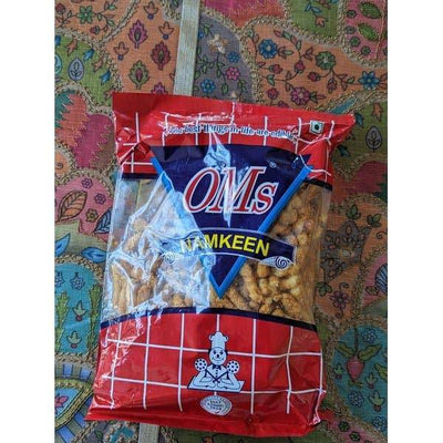 Om Namkeen Kurkure - 180 gms