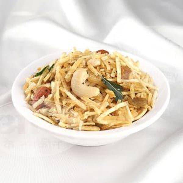 Om Namkeen Badaam Lachha - 250 gms