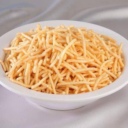 Om Namkeen Charka Mix - 250 gms