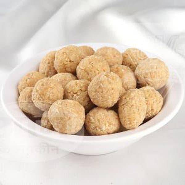 Om Namkeen Coconut Laddu - 250 gms