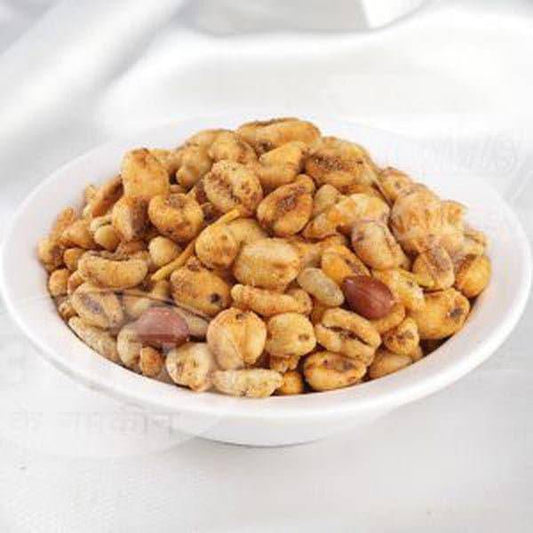 Om Namkeen Wheat Puffs Mix - 200 gms