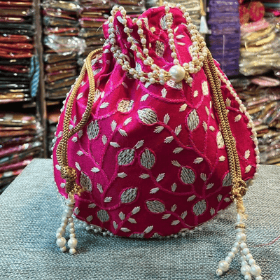 ThreadWork Leaf Vein Design On Silk Potli Set of 5