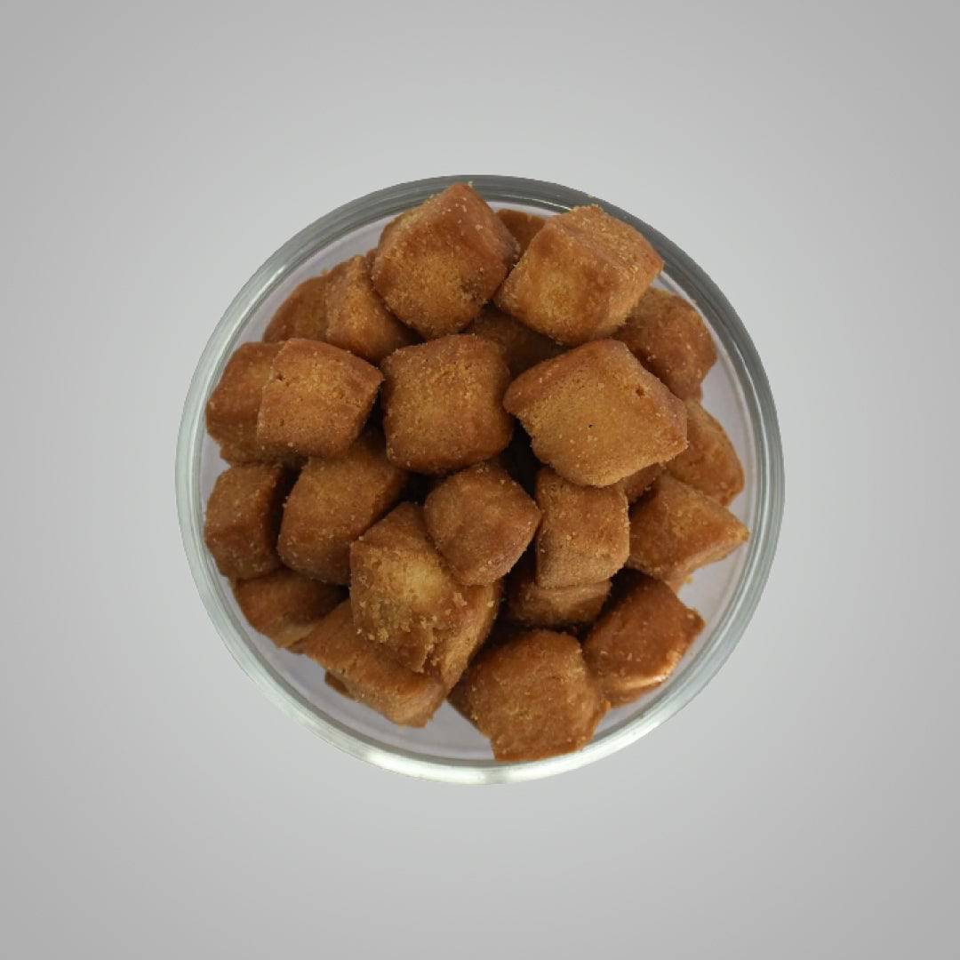 Prakash Namkeen Desi Ghee Shakkar Pare - 250 gms