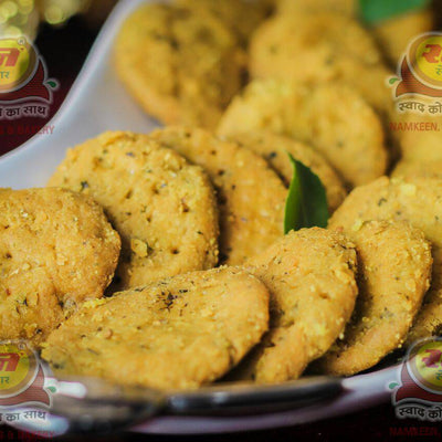 Ratan Sev Bhandar Methi Mathri - 200 gms
